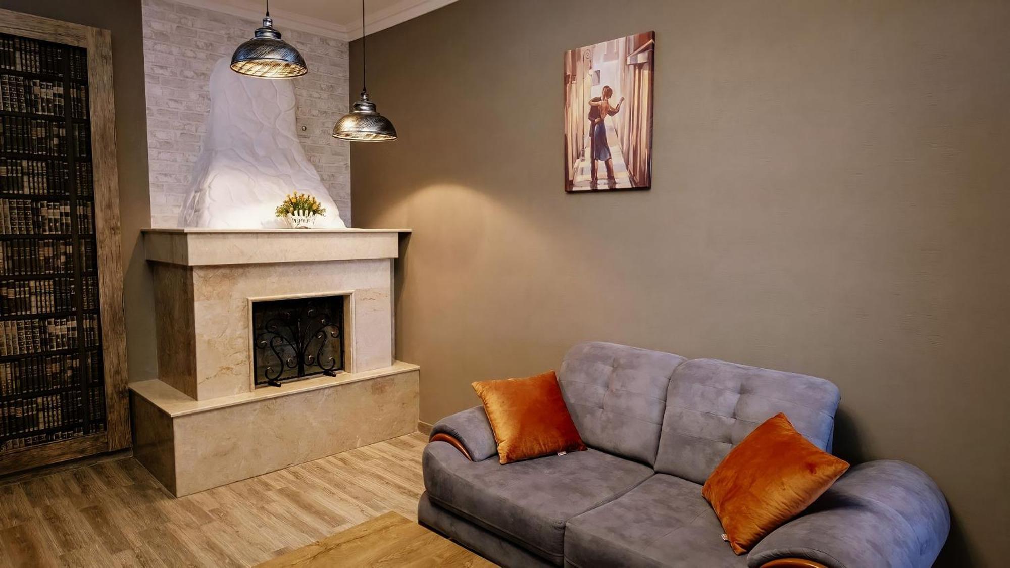 7 Rooms Hotel Tserovani Eksteriør bilde