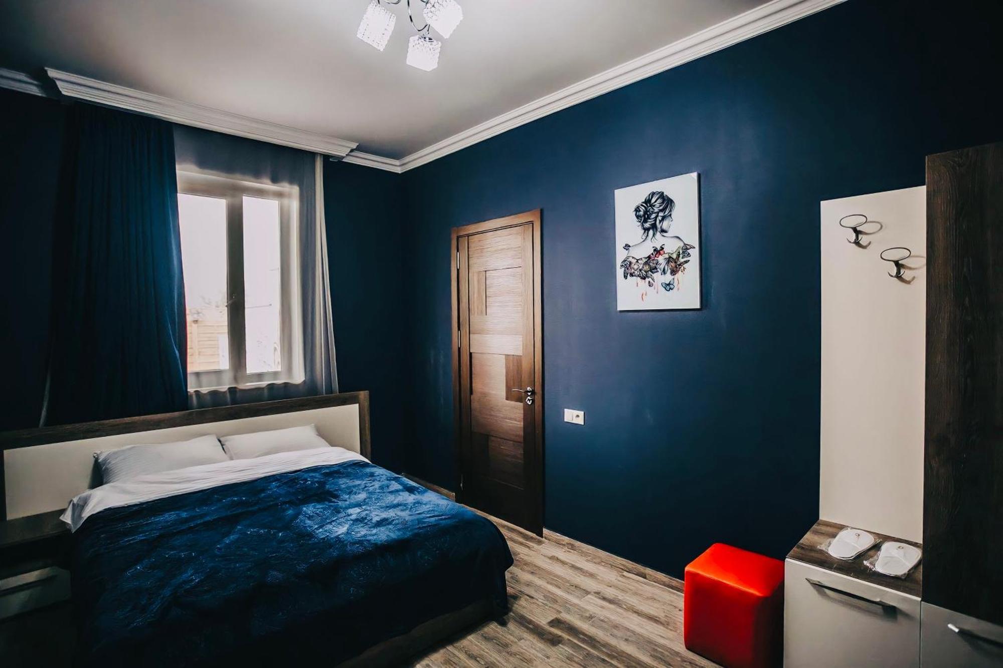 7 Rooms Hotel Tserovani Eksteriør bilde