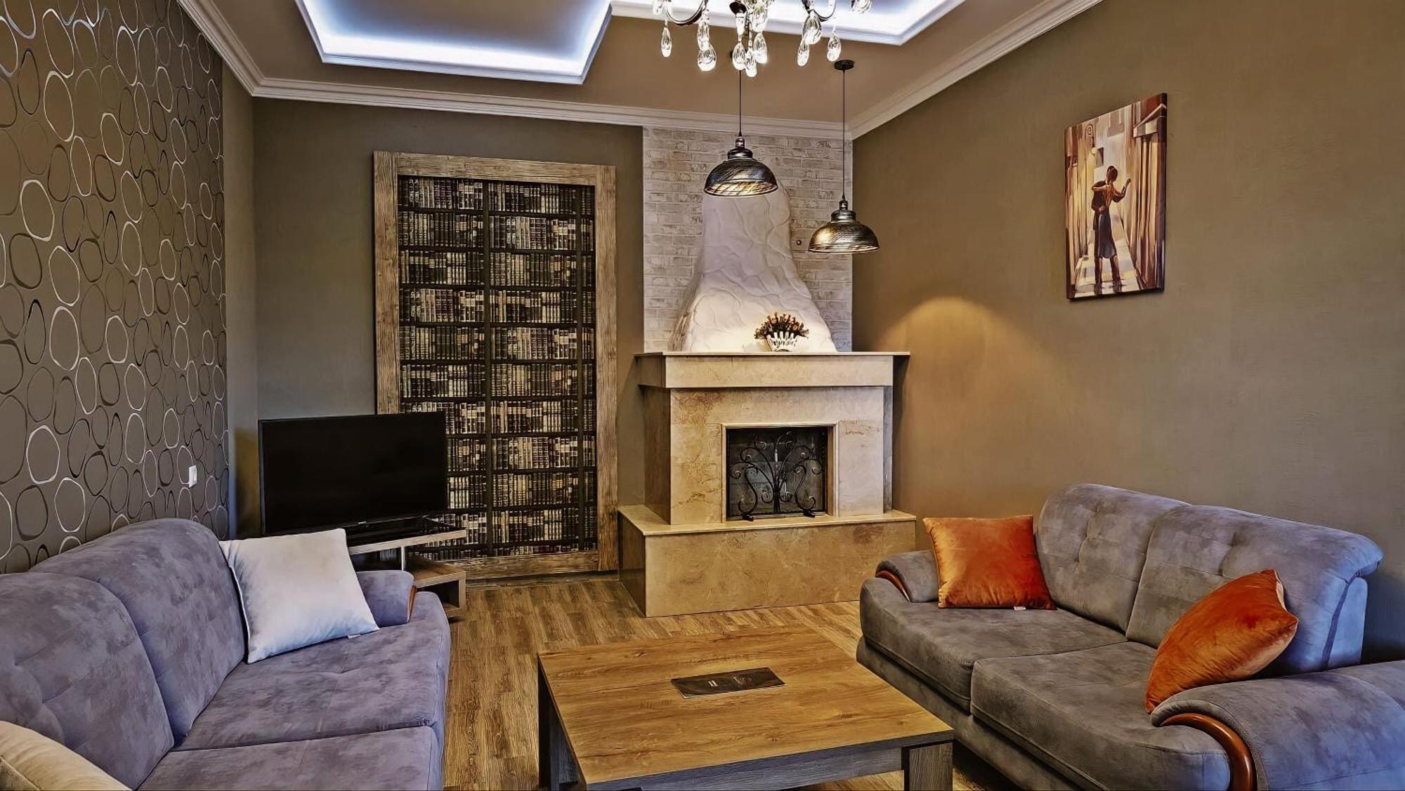 7 Rooms Hotel Tserovani Eksteriør bilde